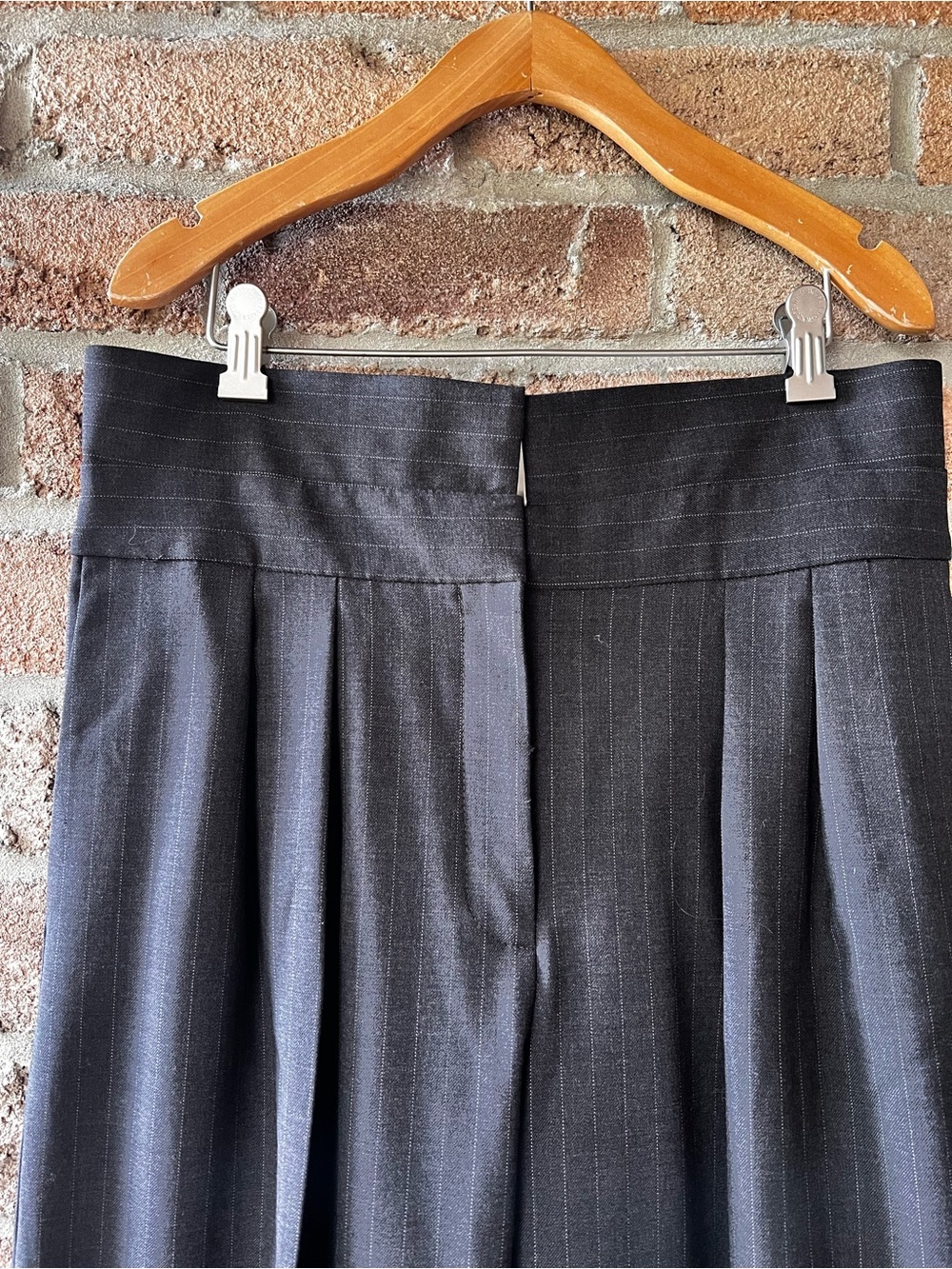 Babaton Aritzia Wool Pinstripe Wide Leg Trouser Pants High Waist Size 8 - Picture 6 of 13